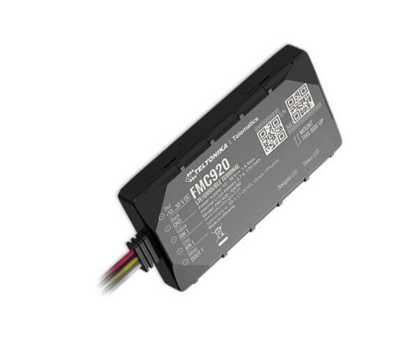 GPS трекер Teltonika FMC920 с защитой корпуса IP-54