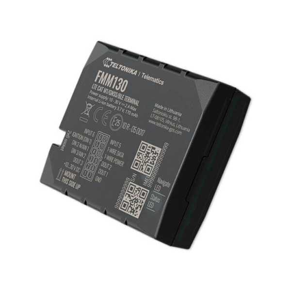 GPS трекер Teltonika FMM130 с защитой корпуса IP41